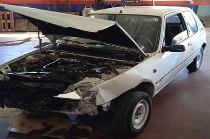 Compra venta de coches roto y accidentados.