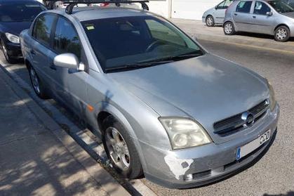 Compra y venta de coches rotos.