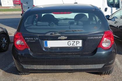 Compra y venta de coches rotos.