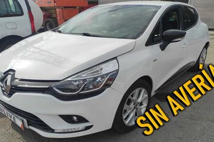 Compra y venta de coches rotos.