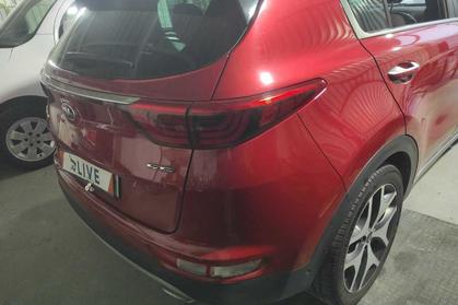 Compra y venta de coches rotos.