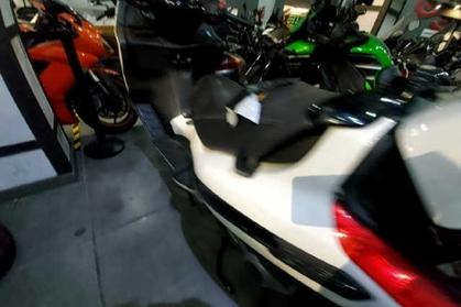 Compra venta de coches roto y accidentados.