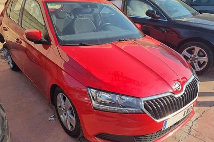 Compra y venta de coches rotos.