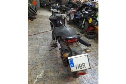 Compra y venta de coches rotos.