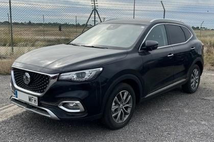 Compra y venta de coches rotos.