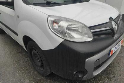 Compra y venta de coches rotos.