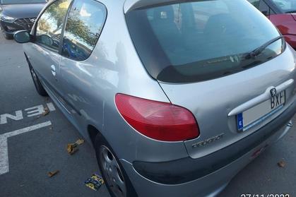 Compra venta de coches roto y accidentados.