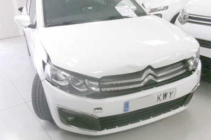 Venta de coche roto