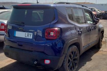 Compra y venta de coches rotos.
