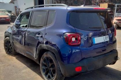 Compra y venta de coches rotos.