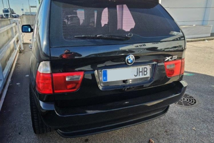 Compra y venta de coches rotos.