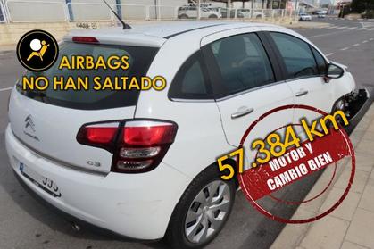 Compra y venta de coches rotos.