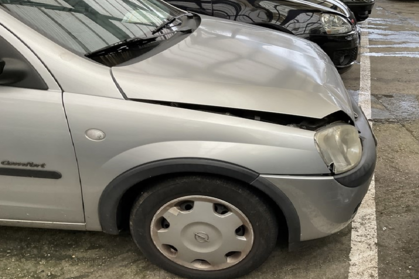 Compra y venta de coches rotos.