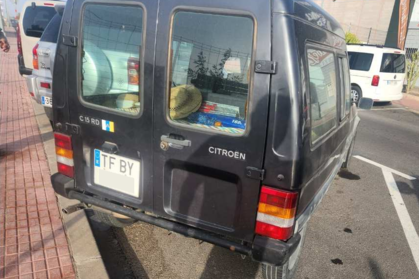 Compra y venta de coches rotos.