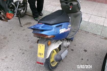 Compra y venta de coches rotos.