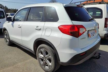 Compra y venta de coches rotos.