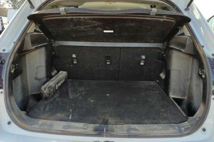 Compra y venta de coches rotos.