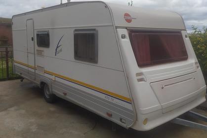 Compra y venta de coches rotos.