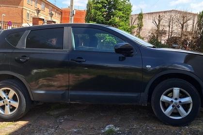 Compra y venta de coches rotos.