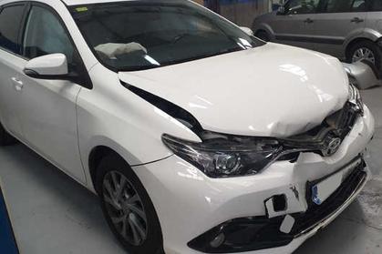 Venta de coche roto