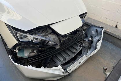 Venta de coche siniestrado