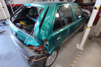 Comprar coche averido.