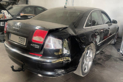 Compra y venta de coches rotos.