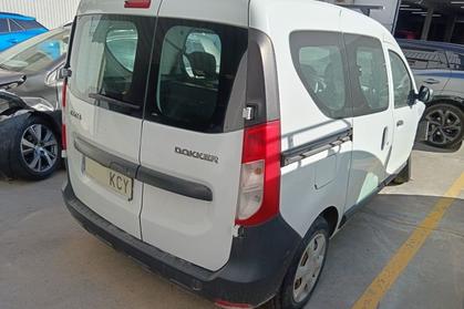 Compra y venta de coches rotos.