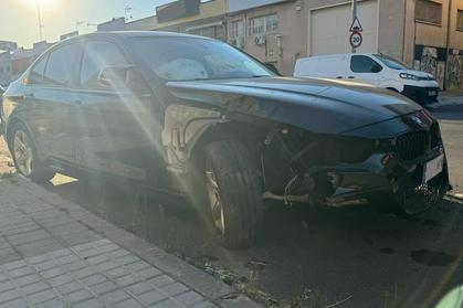 Compra venta de coches roto y accidentados.