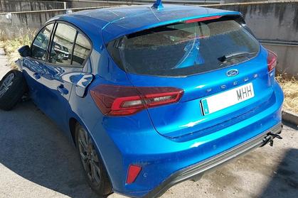 Compra y venta de coches rotos.