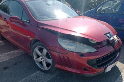 Compra venta de coches roto y accidentados.