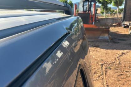 Compra y venta de coches rotos.