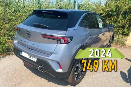 Compra y venta de coches rotos.