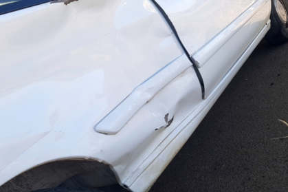 Compra y venta de coches rotos.
