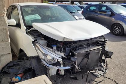 Compra venta de coches roto y accidentados