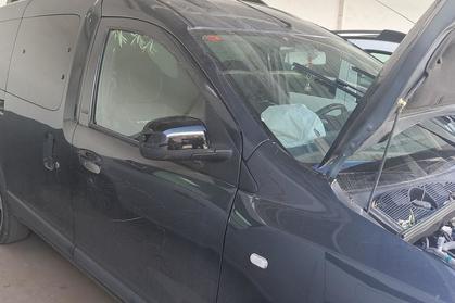 Compra y venta de coches rotos.