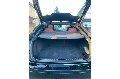 Compra y venta de coches rotos.