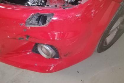 Compra y venta de coches rotos.