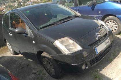 Compra y venta de coches rotos.