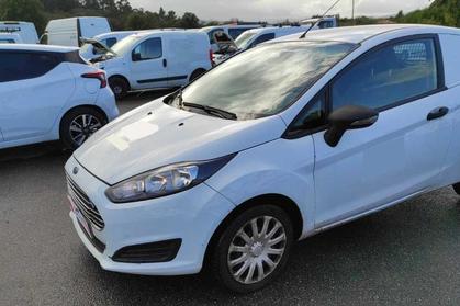 Compra y venta de coches rotos.