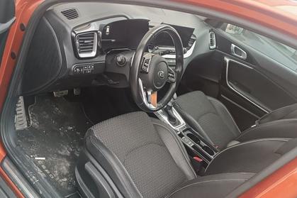 Compra y venta de coches rotos.
