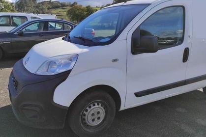 Compra y venta de coches rotos.
