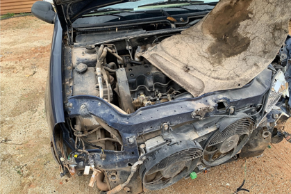 Compra y venta de coches rotos.