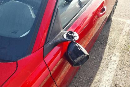 Compra y venta de coches siniestrados