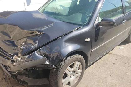 Comprar coche averido.