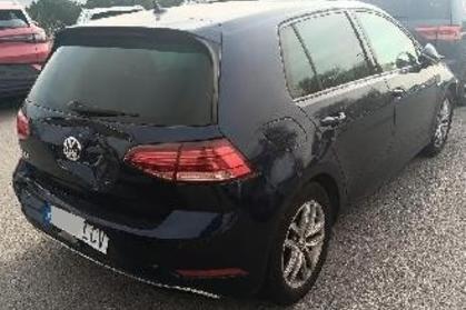 Compra y venta de coches rotos.