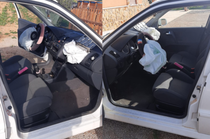 Compra y venta de coches rotos.