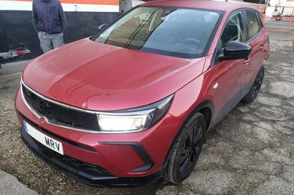 Compra y venta de coches rotos.