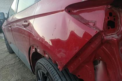 Compra y venta de coches rotos.