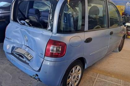 Venta de coche roto